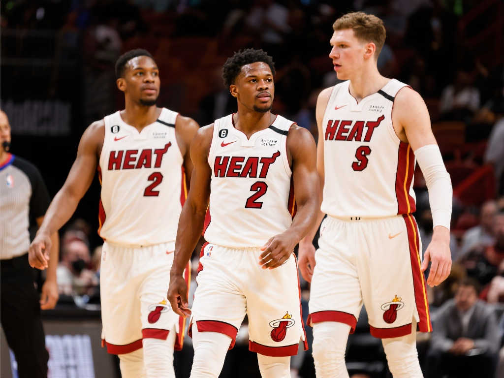 提供了深刻 提供了深刻